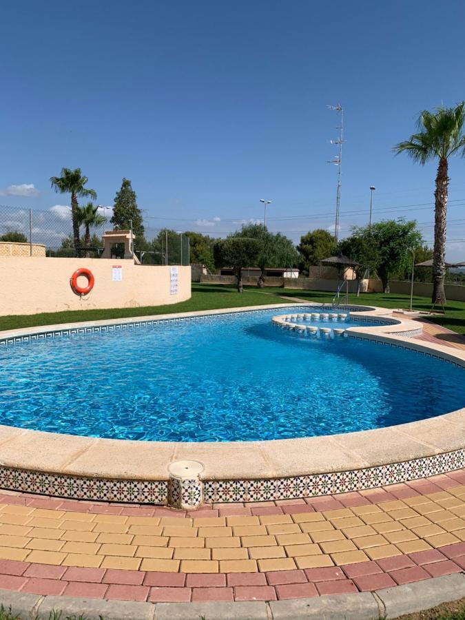 Villa Tino Dehesa de Campoamor (Orihuela Costa) Luaran gambar